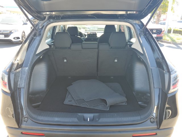 Certified 2024 Honda HR-V LX image 8
