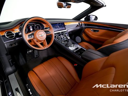 Used 2021 Bentley Continental GT AWD/4WD image 13