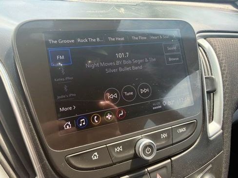 Used 2024 Chevrolet Malibu LT FWD image 19
