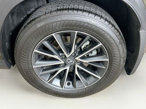Used 2025 Lexus NX 250 FWD w/ Premium Package image 11