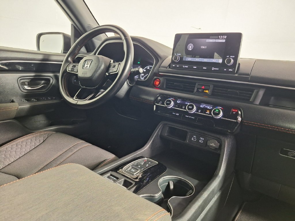 Used 2024 Honda Pilot Sport image 25