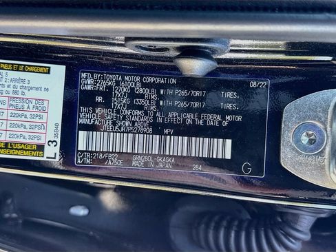 Used 2023 Toyota 4Runner SR5 RWD image 32