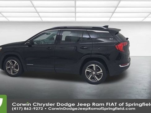 Used 2018 GMC Terrain SLT w/ Preferred Package image 11