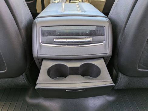 Used 2023 Cadillac Escalade Sport Platinum w/ LPO, ONYX Package AWD/4WD image 18