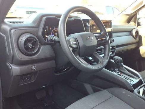Used 2023 Chevrolet Colorado Trail Boss w/ Advanced Trailering Package AWD/4WD image 9