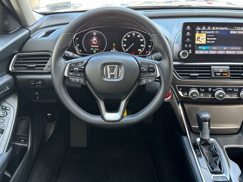 Used 2018 Honda Accord EX-L image 15