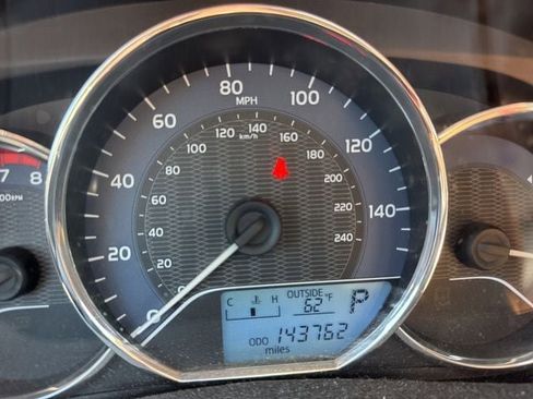 Used 2014 Toyota Corolla L image 6