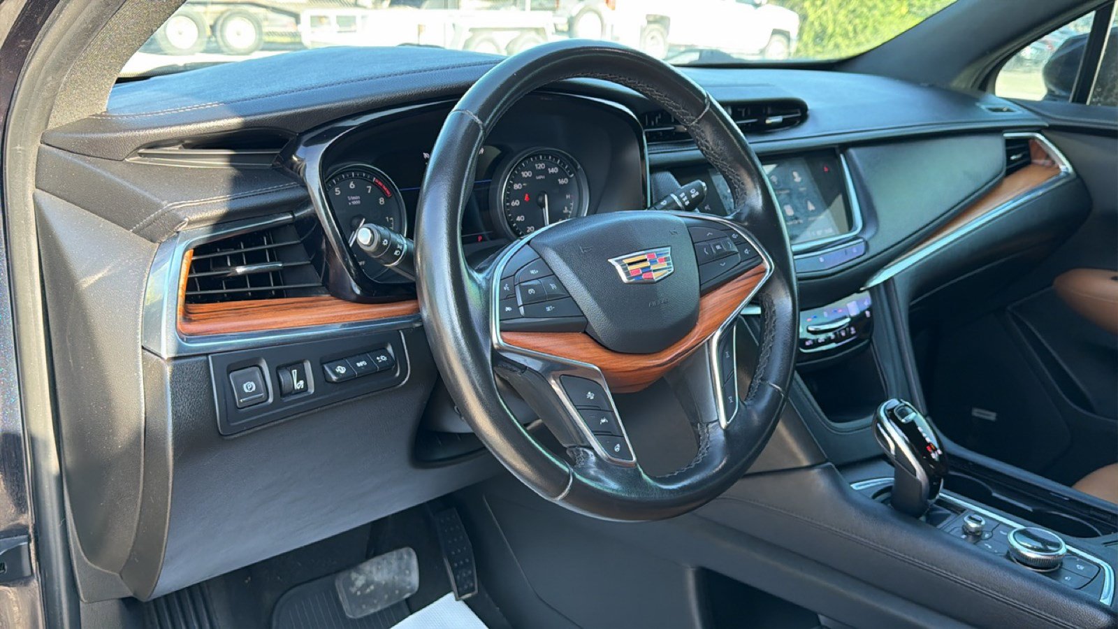 Used 2021 Cadillac XT5 Premium Luxury FWD image 13