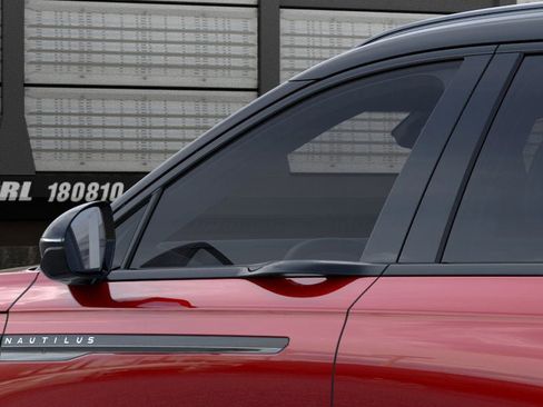 New 2026 Lincoln Nautilus Reserve image 20