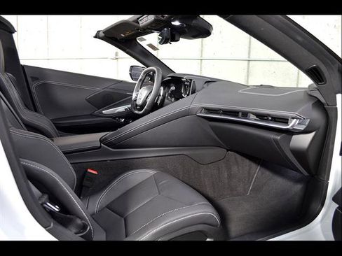 Used 2024 Chevrolet Corvette Z06 RWD image 20