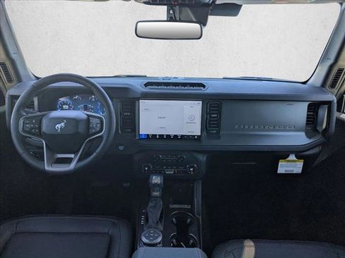 New 2025 Ford Bronco Badlands image 15