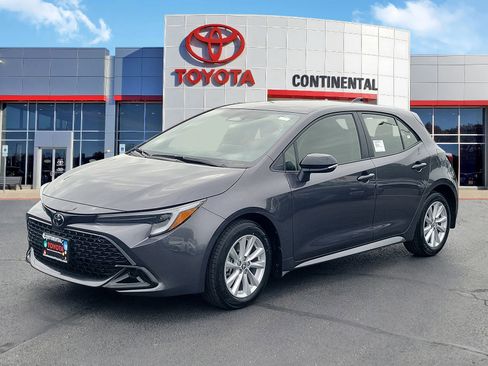 New 2026 Toyota Corolla SE FWD image 3