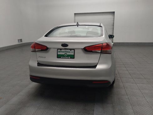 Used 2017 Kia Forte LX w/ LX Popular Package image 7