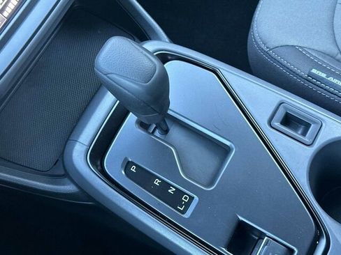 Certified 2025 Subaru Crosstrek 2.0i image 24