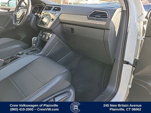 Used 2019 Volkswagen Tiguan SE w/ 3rd Row Seat Package image 42