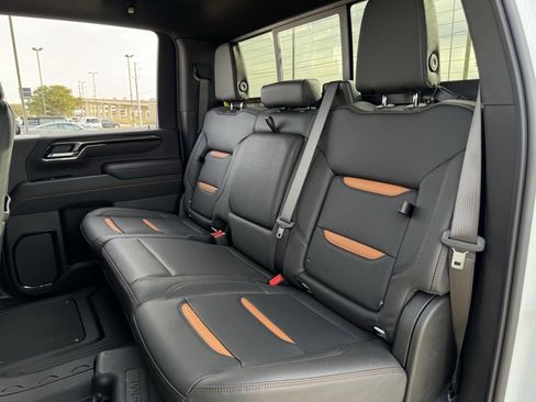 New 2026 GMC Sierra 2500 AT4 w/ AT4 Premium Plus Package image 24