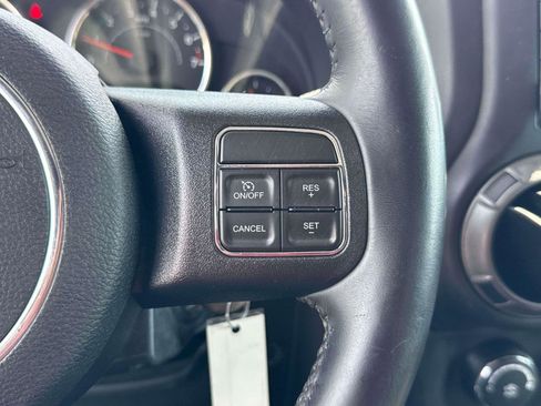 Used 2017 Jeep Wrangler Unlimited Sport w/ Connectivity Group AWD/4WD image 22