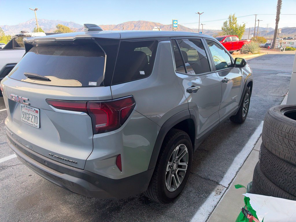 Used 2026 GMC Terrain Elevation FWD image 4