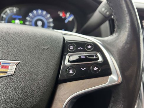 Used 2020 Cadillac Escalade Luxury w/ LPO, Radiant Package image 26
