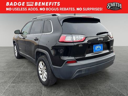 Used 2019 Jeep Cherokee Latitude w/ Popular Appearance Group FWD image 7
