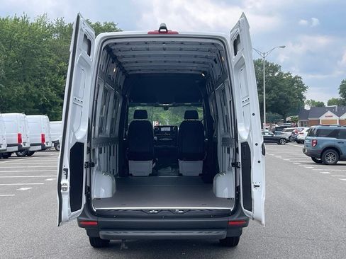 New 2026 Mercedes-Benz Sprinter 2500 image 5