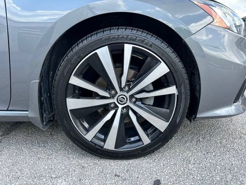 Used 2019 Nissan Altima 2.5 Platinum AWD/4WD image 51