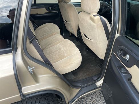 Used 2006 GMC Envoy SLE w/ Sle Preferred Equipment Group image 27