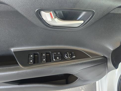 Used 2023 Kia Rio LX image 26