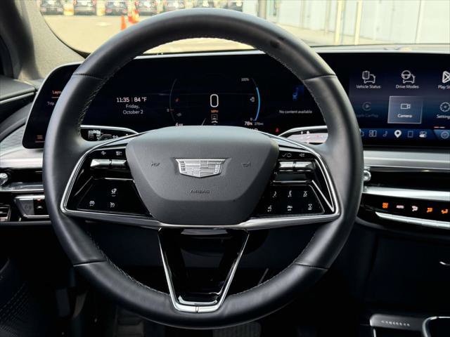Used 2025 Cadillac Lyriq Luxury AWD/4WD image 17