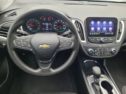 Used 2024 Chevrolet Malibu LT image 22