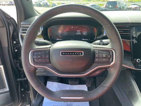 Used 2022 Jeep Wagoneer Series II w/ Convenience Group I image 26
