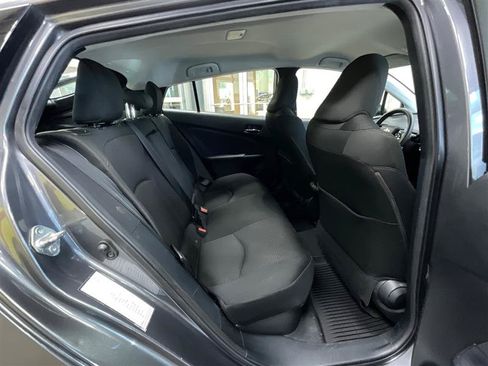 Used 2022 Toyota Prius LE FWD image 26
