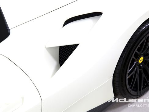 Used 2018 Ferrari 488 Spider RWD image 36