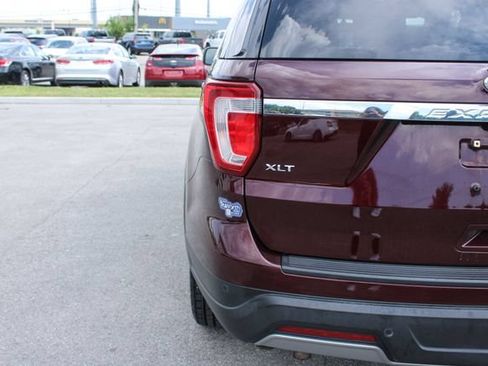 Used 2019 Ford Explorer XLT w/ Equipment Group 202A FWD image 41