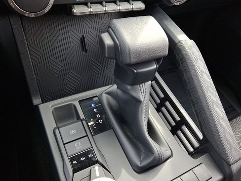 Used 2025 Toyota 4Runner SR5 image 14