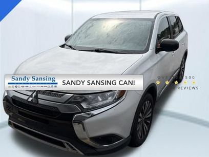 Used 2020 Mitsubishi Outlander ES