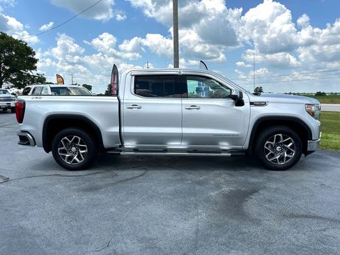Used 2020 GMC Sierra 1500 SLT w/ SLT Premium Package image 6