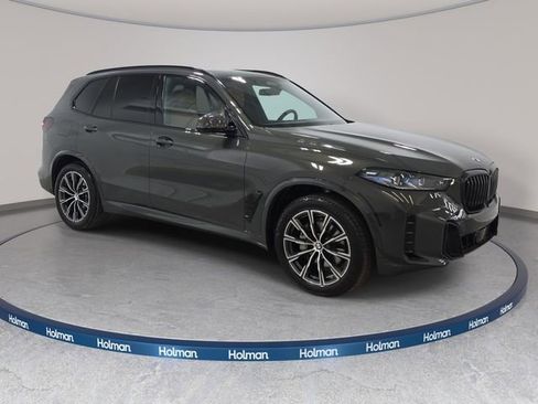 Certified 2025 BMW X5 xDrive40i w/ M Sport Package image 3