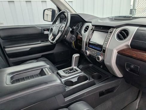 Used 2015 Toyota Tundra Limited image 25