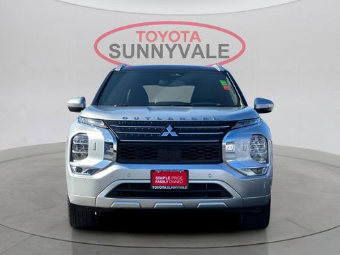 Used 2025 Mitsubishi Outlander SEL Black Edition image 11