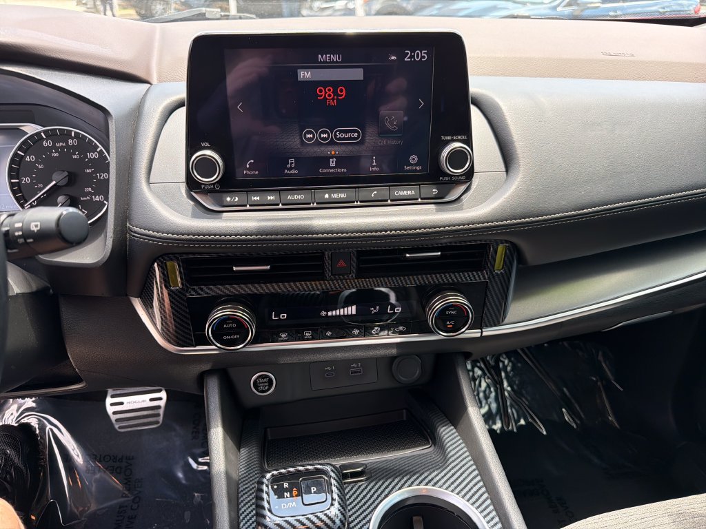 Certified 2023 Nissan Rogue SV FWD image 26