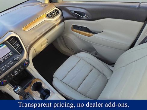 Used 2017 GMC Acadia Denali w/ Technology Package image 16