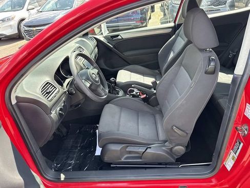 Used 2011 Volkswagen Golf 2-Door FWD image 14