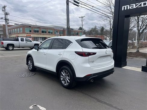 Used 2023 MAZDA CX-5 AWD 2.5 S w/ Select Package image 6