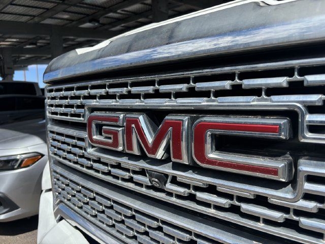 Used 2022 GMC Sierra 3500 Denali w/ Denali Ultimate Package AWD/4WD image 14