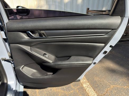 Used 2021 Honda Accord Sport Special Edition image 41