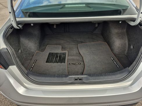Used 2020 Nissan Altima 2.5 SR FWD image 24