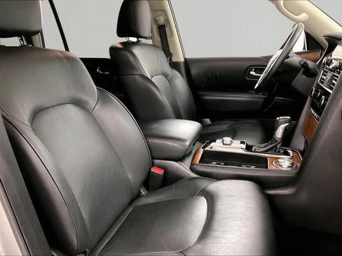 Used 2024 Nissan Armada SL w/ Captain's Chairs Package AWD/4WD image 26