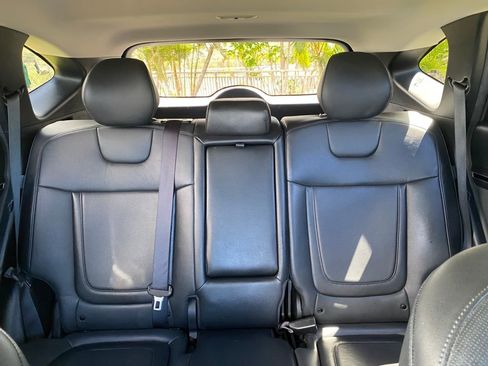 Used 2024 Hyundai Tucson Limited image 36