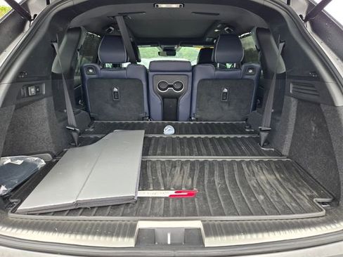 Used 2025 Acura MDX Type S AWD/4WD image 14